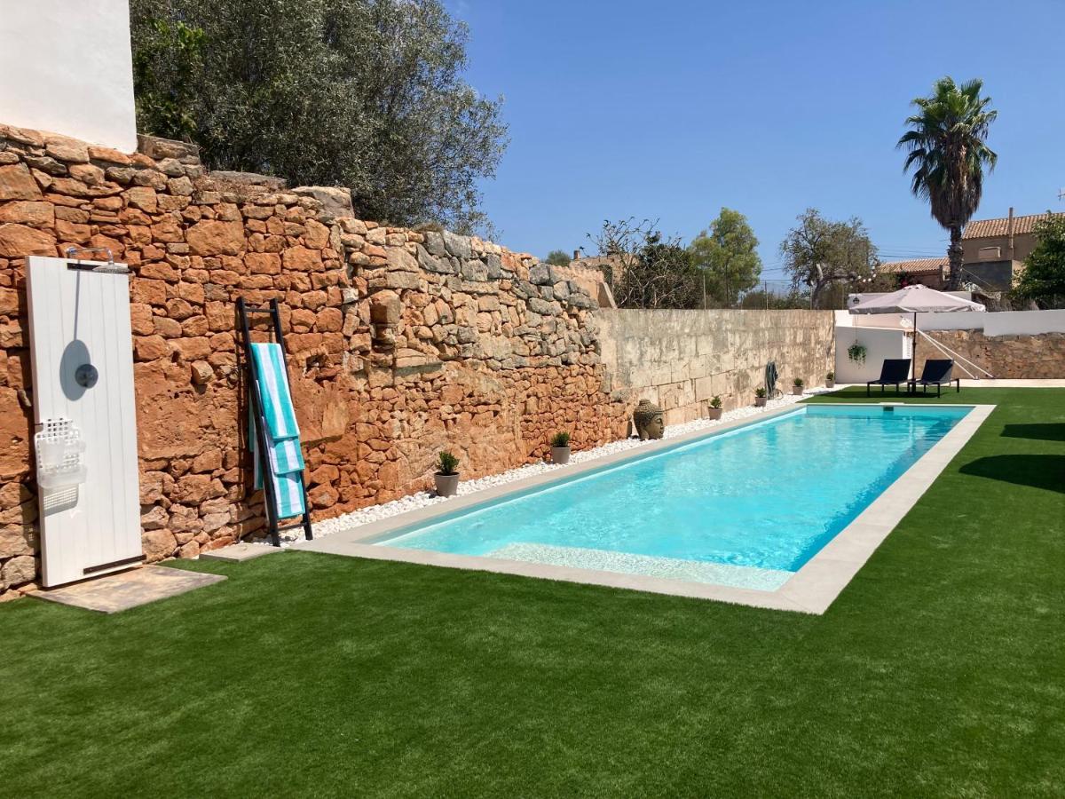 Can Roig Ses Salines  Bagian luar foto